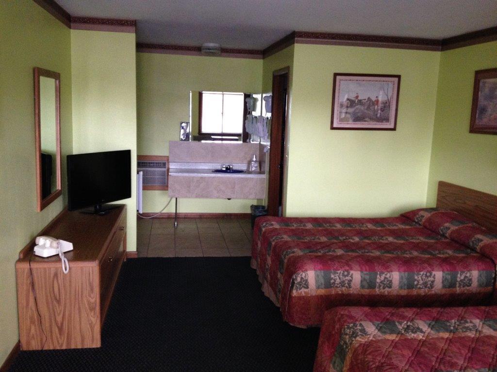 Kings Inn Бел Форш Стая снимка