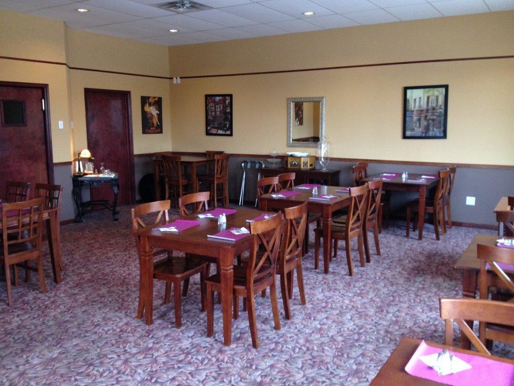 Kings Inn Бел Форш Екстериор снимка